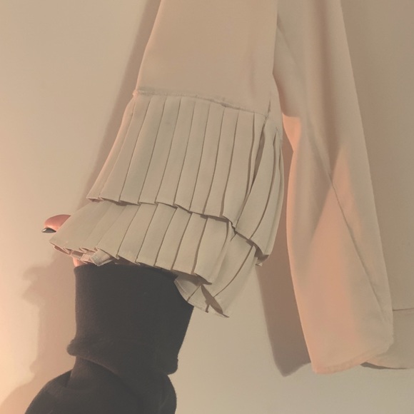 Business Chic Trumpet Sleeve Blouse - Picture 2 of 3